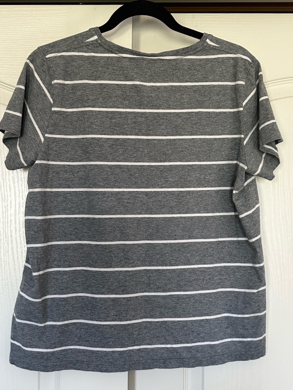 Polo by Ralph Lauren Gray and White Striped V-Neck Tee - Picture 3 of 3